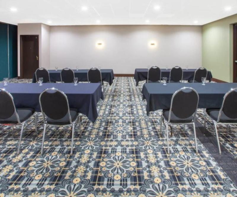 Baymont By Wyndham Grand Rapids Near Downtown Hotel Wyoming Bagian luar foto
