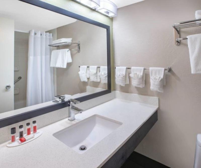 Baymont By Wyndham Grand Rapids Near Downtown Hotel Wyoming Bagian luar foto